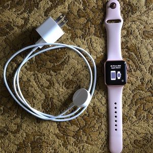 Series 3 Rose Gold Apple Watch 38 mm